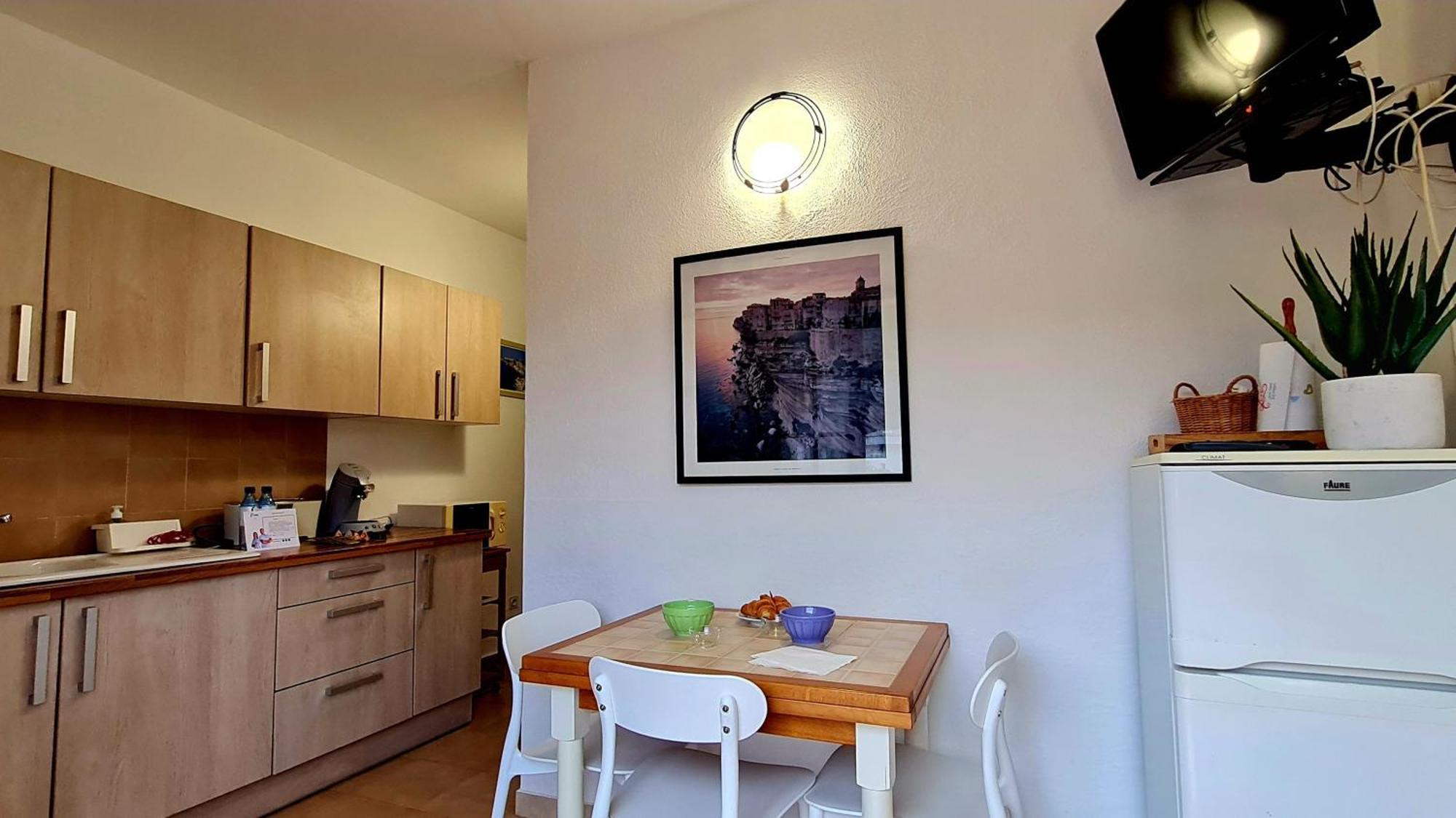 Appartement Kalliste, Logements Avec Vue Citadelle De Bonifacio Extérieur photo